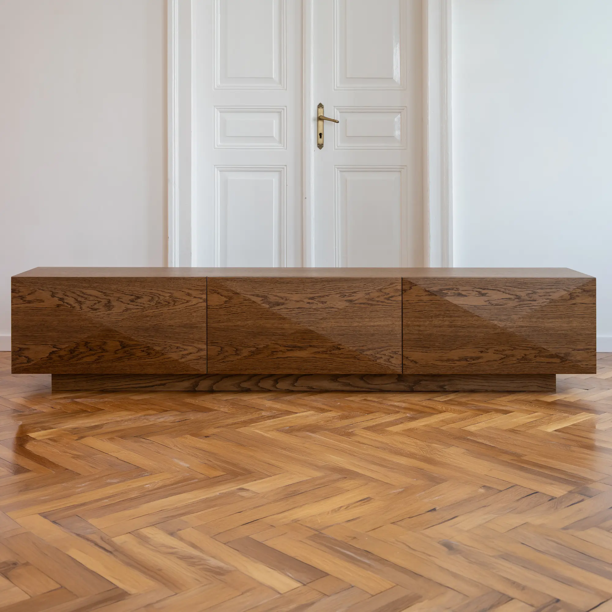 sideboard-citadellet-debowy-kos-design12.webp